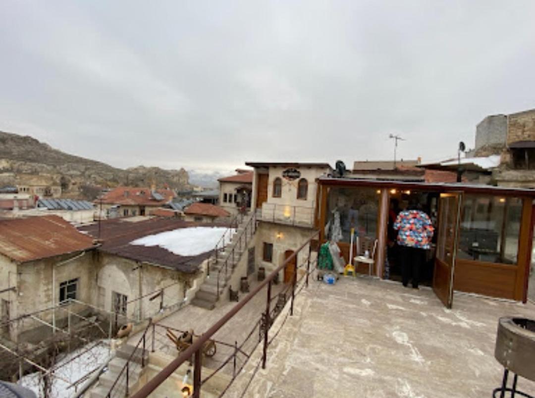 Glamada Cave Bed & Breakfast Юргюп Екстериор снимка