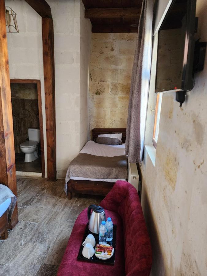 Glamada Cave Bed & Breakfast Юргюп Екстериор снимка