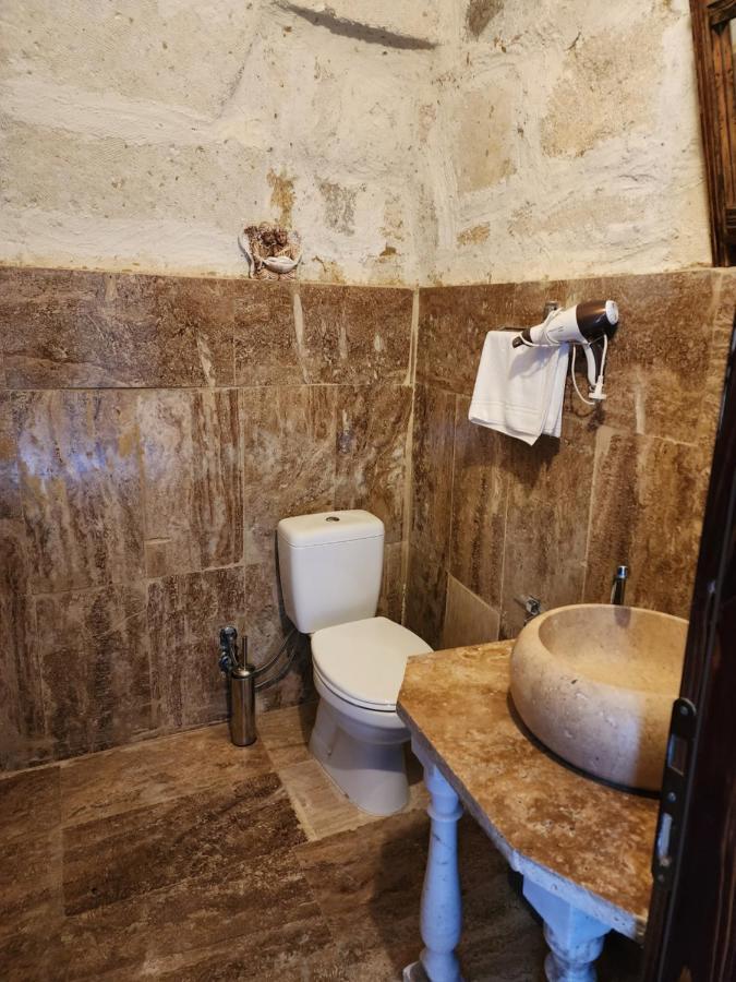 Glamada Cave Bed & Breakfast Юргюп Екстериор снимка
