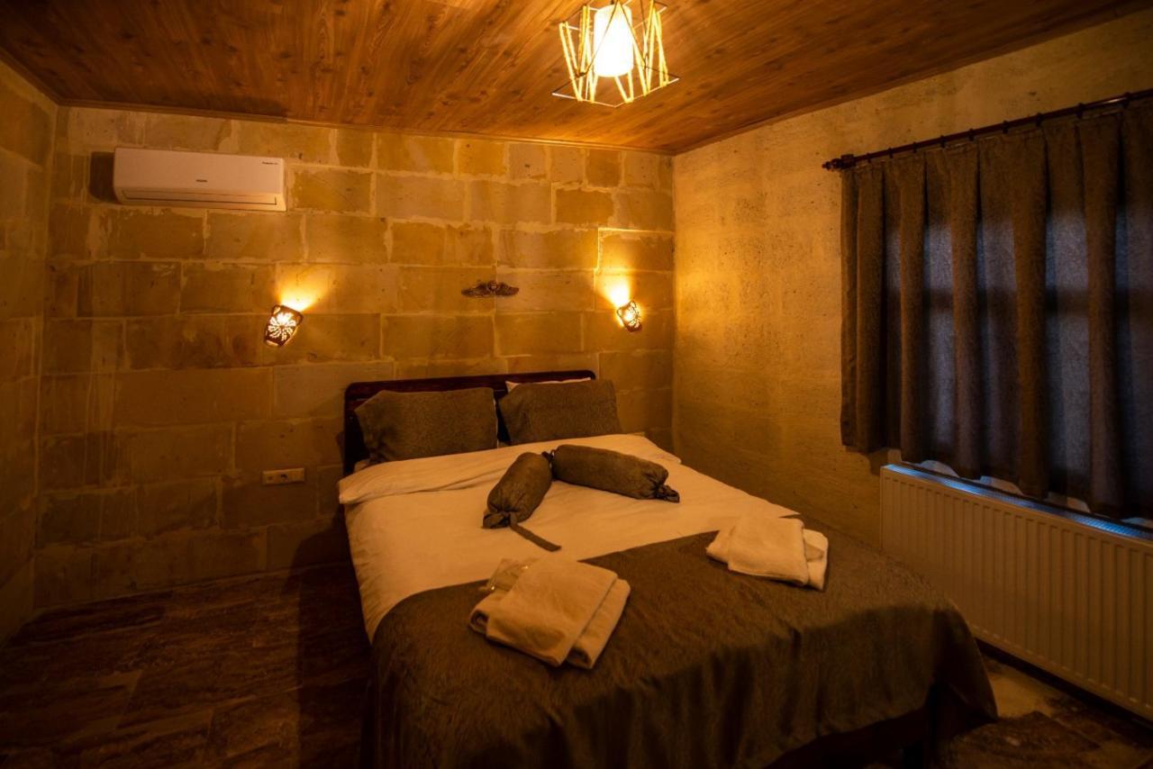 Glamada Cave Bed & Breakfast Юргюп Екстериор снимка