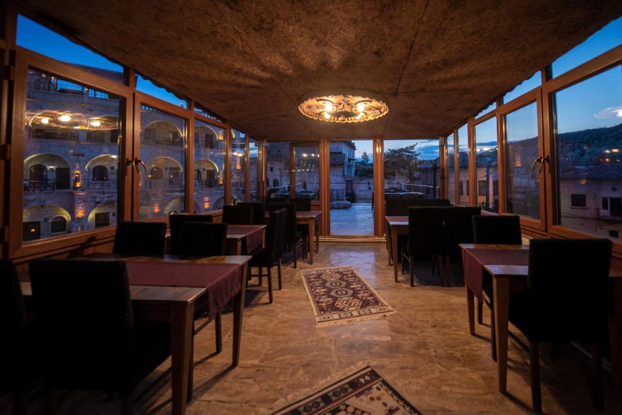Glamada Cave Bed & Breakfast Юргюп Екстериор снимка